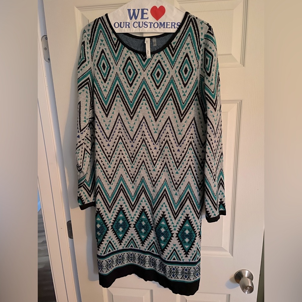 Macys sweater dress Sz L